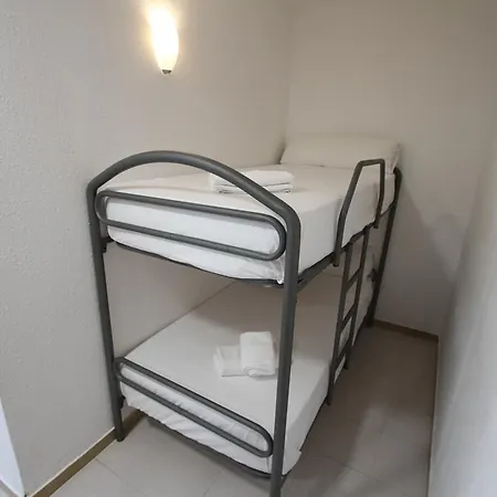 C&b Catalunya 92 Apartment *