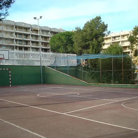 C&b Catalunya 92 Apartman